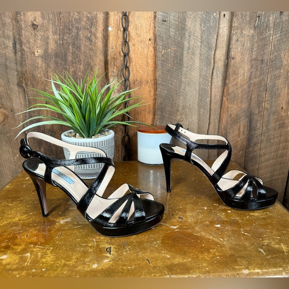 Prada "Authentic" Black Textured Leather Platform Sandals - Size IT 40/US 10 - Picture 3 of 11